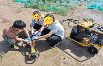 犀牛液壓取土鉆機(jī)培訓(xùn)、交付記錄