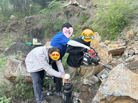 關于背包式地質鉆機交付培訓